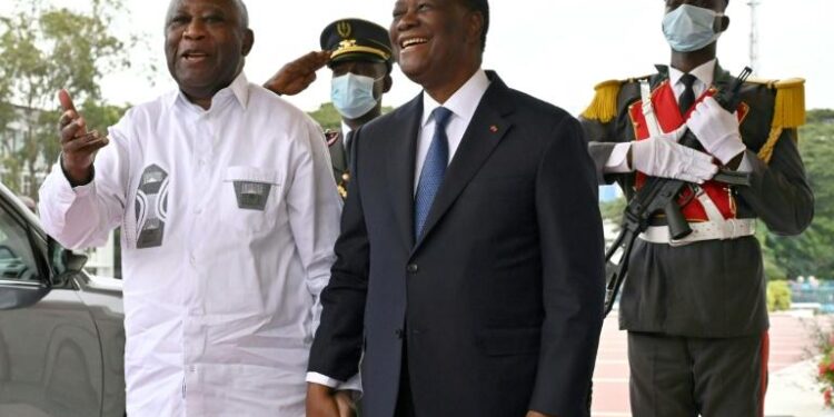 Côte d’Ivoire: Accolade et sourires entre Gbagbo et Ouattara 1 - Le Progrès Egyptien