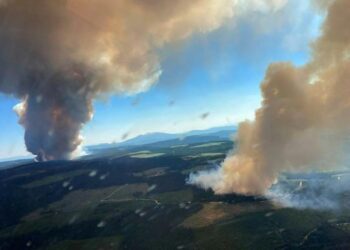 Canicule et incendies : Un millier d’évacuations au Canada