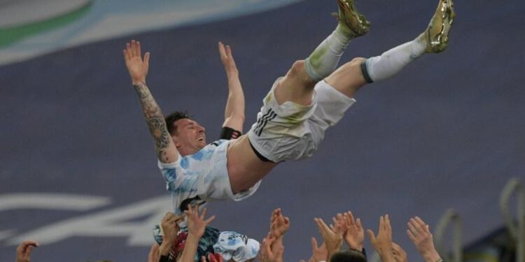 Copa America : Messi enfin couronné avec l’Argentine en terrassant le Brésil 2 - Le Progrès Egyptien Copa America : Messi enfin couronné avec l’Argentine en terrassant le Brésil 1 - Le Progrès Egyptien