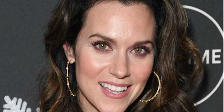 Hilarie Burton souffle ses 39 ans sous le signe de l’amour 2 - Le Progrès Egyptien Hilarie Burton souffle ses 39 ans sous le signe de l’amour 1 - Le Progrès Egyptien