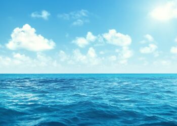 Pourquoi l’océan est bleu ?