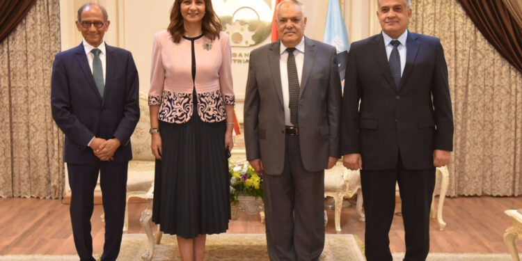 Faire de l’Egypte un centre régional de batteries de voitures électriques 2 - Le Progrès Egyptien Faire de l’Egypte un centre régional de batteries de voitures électriques 1 - Le Progrès Egyptien