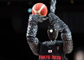 JO : Le robot basketteur fait la star à Tokyo !