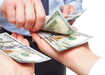 500 millions de LE pour verser les salaires des employés