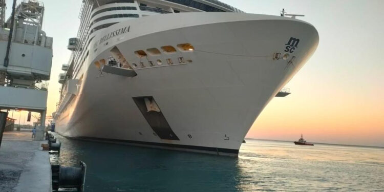 Hurghada : Arrivée d’un géant navire de croisière 2 - Le Progrès Egyptien Hurghada : Arrivée d’un géant navire de croisière 1 - Le Progrès Egyptien