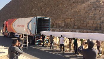 Démarrage du transfert de la 1ere barque de Khéops au Grand musée égyptien