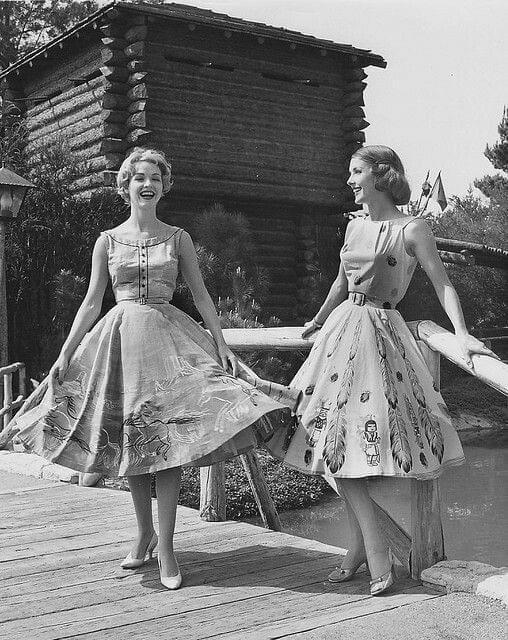 Robes des ann es 50 Une nostalgie nous envahit Le Progr s Egyptien