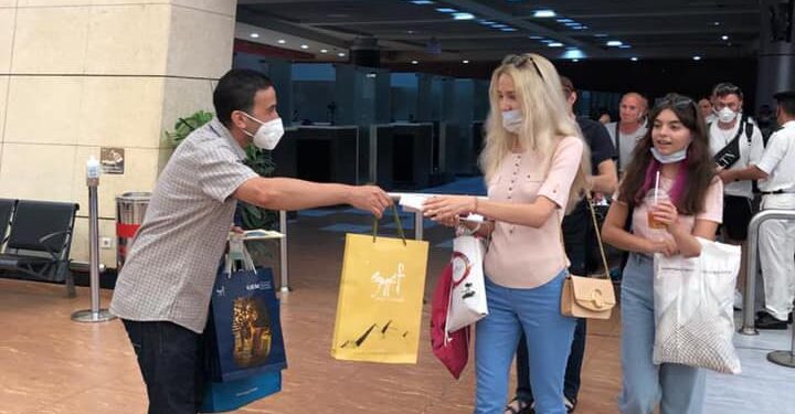 Charm Al-Cheikh : Arrivée du 1er vol d’EgyptAir 2 - Le Progrès Egyptien Charm Al-Cheikh : Arrivée du 1er vol d’EgyptAir 1 - Le Progrès Egyptien