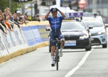 Cyclisme : Victoire en solitaire de Remco Evenepoel sur la course des raisins