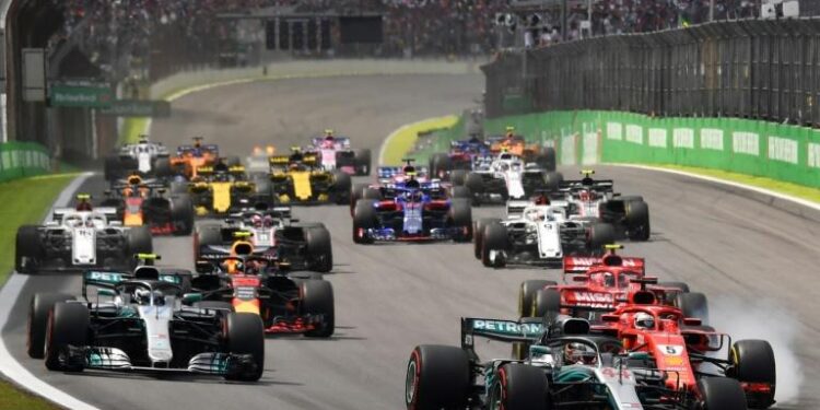 F1 : Le GP de Sao Paulo sans restrictions de public 2 - Le Progrès Egyptien F1 : Le GP de Sao Paulo sans restrictions de public 1 - Le Progrès Egyptien