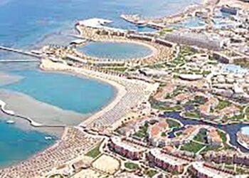 Hurghada : Madbouli examine les projets de développement