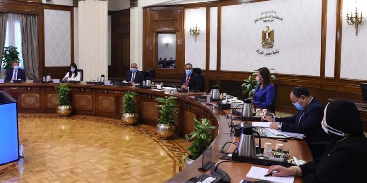 Madbouli : Rehausser la performance de l’économie dans l’avenir 2 - Le Progrès Egyptien Madbouli : Rehausser la performance de l’économie dans l’avenir 1 - Le Progrès Egyptien