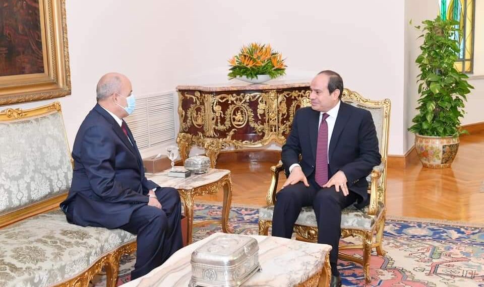 Al-Sissi assiste à la prestation de serment du nouveau président de l'Autorité du parquet administratif 2 - Le Progrès Egyptien Al-Sissi assiste à la prestation de serment du nouveau président de l'Autorité du parquet administratif 1 - Le Progrès Egyptien