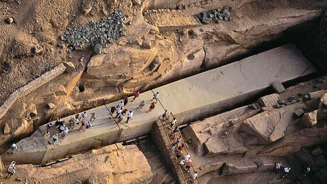 L’obélisque inachevé, un “master-pièce” à Assouan 2 - Le Progrès Egyptien L’obélisque inachevé, un “master-pièce” à Assouan 1 - Le Progrès Egyptien