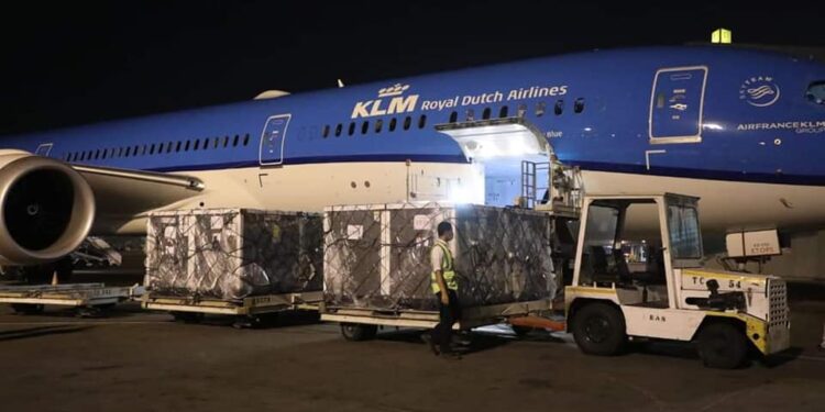 Livraison de plus d’un million de doses du vaccin AstraZeneca 2 - Le Progrès Egyptien Livraison de plus d’un million de doses du vaccin AstraZeneca 1 - Le Progrès Egyptien