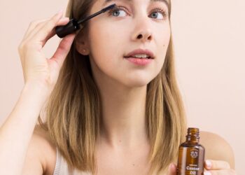 L’huile de ricin, incontournable pour les cils et les sourcils