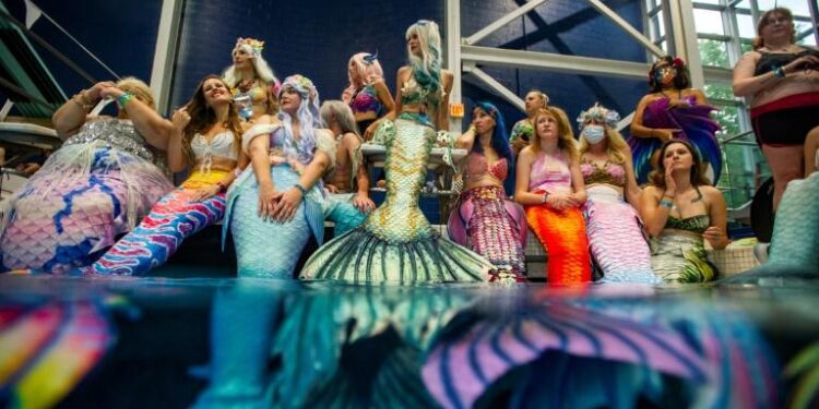 USA : Des passionnés préservent la légende des sirènes 2 - Le Progrès Egyptien USA : Des passionnés préservent la légende des sirènes 1 - Le Progrès Egyptien