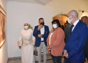 La ministre de la Culture Dr Inas Abdel Dayem inaugure la 42ème exposition générale