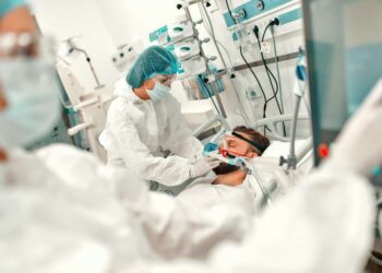 Déceler les formes graves du Covid-19 dès le diagnostic serait possible