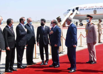 Irak : Le président Al-Sissi accueilli par le premier ministre irakien