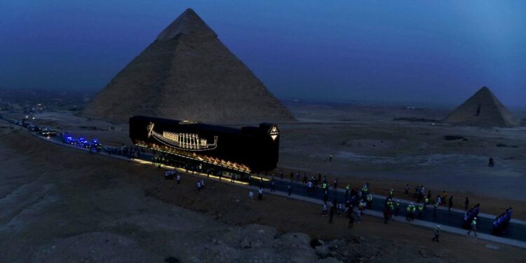 La Barque de Khéops fait enfin peau neuve 1 - Le Progrès Egyptien