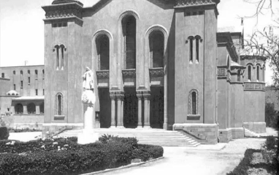 La basilique Sainte Thérèse de Choubra 2 - Le Progrès Egyptien La basilique Sainte Thérèse de Choubra 1 - Le Progrès Egyptien