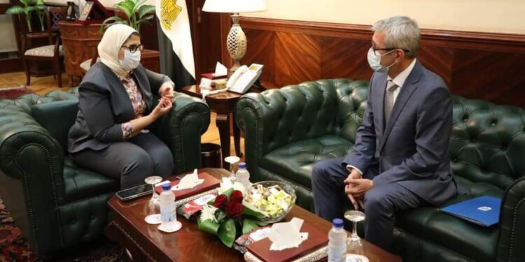 L’Egypte et la Roumanie veulent promouvoir leur coopération sanitaire 1 - Le Progrès Egyptien
