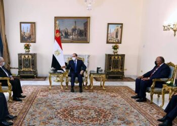 Al-Sissi reçoit le ministre algérien des Affaires étrangères