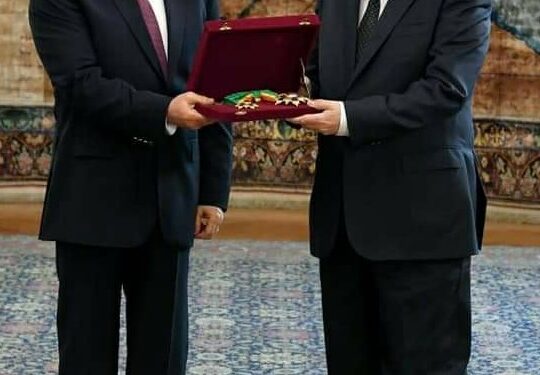 Al-Sissi décerne l'ordre de la république au conseiller Essam Eddine Al-Menchaoui 1 - Le Progrès Egyptien