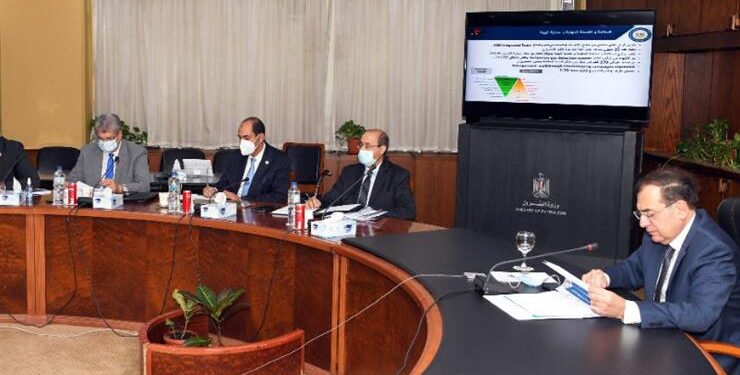 14 mds de USD d'investissements dans 5 projets de raffinage et de produits pétrochimiques 1 - Le Progrès Egyptien