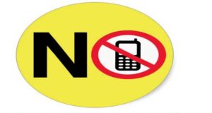 Le portable a aussi sa propre étiquette ! 3 - Le Progrès Egyptien