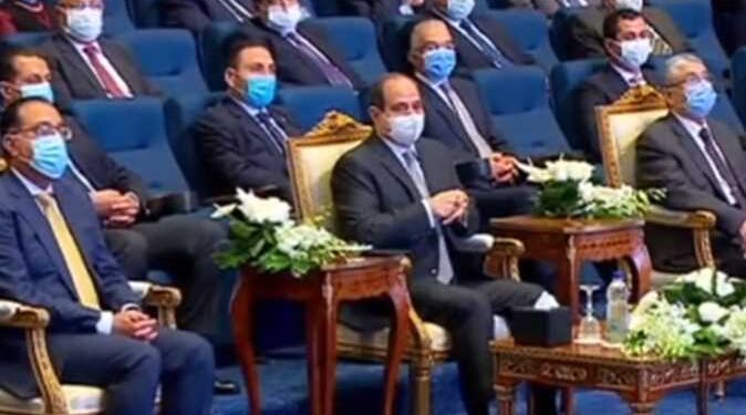 Al-Sissi inspecte le plus grand convoi humanitaire d'un million de familles 1 - Le Progrès Egyptien