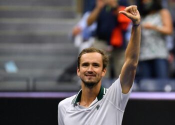 US Open : Medvedev rejoint les quarts de finale
