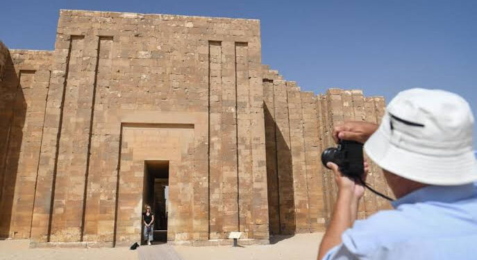 Ouverture au public du cimetière sud restauré du pharaon Djéser 2 - Le Progrès Egyptien Ouverture au public du cimetière sud restauré du pharaon Djéser 1 - Le Progrès Egyptien
