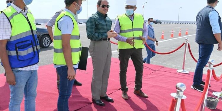 Al-Sissi inspecte les travaux de développement du périphérique au Caire 2 - Le Progrès Egyptien Al-Sissi inspecte les travaux de développement du périphérique au Caire 1 - Le Progrès Egyptien