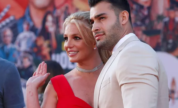 Britney Spears annonce ses fiançailles 2 - Le Progrès Egyptien Britney Spears annonce ses fiançailles 1 - Le Progrès Egyptien