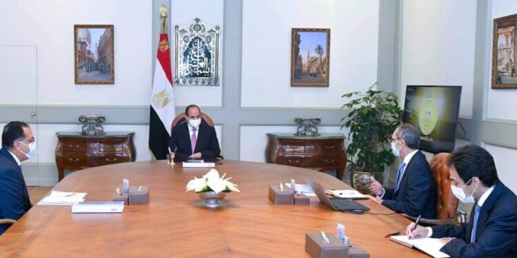 Al-Sissi : Débloquer les ressources financières nécessaires au développement du secteur des TIC 2 - Le Progrès Egyptien Al-Sissi : Débloquer les ressources financières nécessaires au développement du secteur des TIC 1 - Le Progrès Egyptien