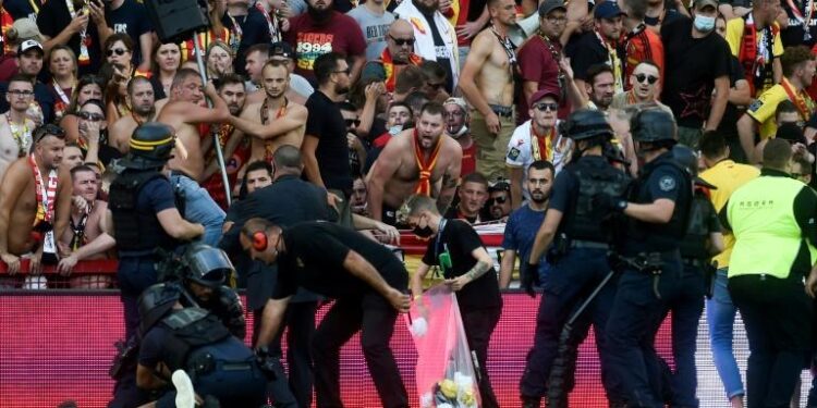 L1 : Deux matches de Lens à huis clos après les heurts contre Lille 1 - Le Progrès Egyptien