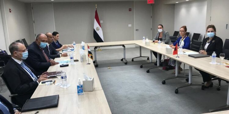 Le ministre de AE s'entretient avec son homologue albanaise 2 - Le Progrès Egyptien Le ministre de AE s'entretient avec son homologue albanaise 1 - Le Progrès Egyptien