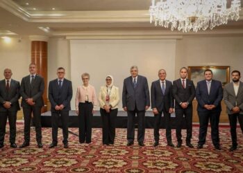 La ministre de la Santé s’entretient avec GE Healthcare