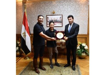 Un jeune champion d’équitation défie le cancer