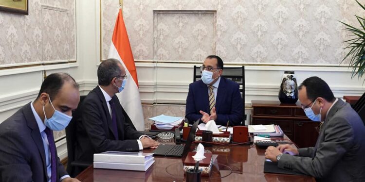 Madbouli suit les projets du secteur des TIC 2 - Le Progrès Egyptien Madbouli suit les projets du secteur des TIC 1 - Le Progrès Egyptien