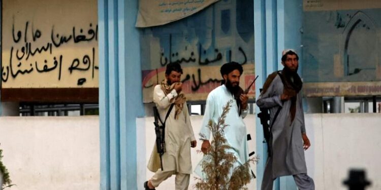 Afghanistan : Reprise des vols commerciaux, un pas vers la normalisation 2 - Le Progrès Egyptien Afghanistan : Reprise des vols commerciaux, un pas vers la normalisation 1 - Le Progrès Egyptien
