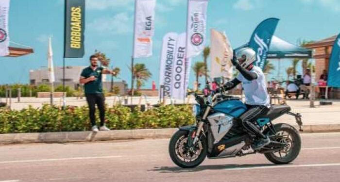Ali Abdo et un nouveau record à moto électrique 1 - Le Progrès Egyptien