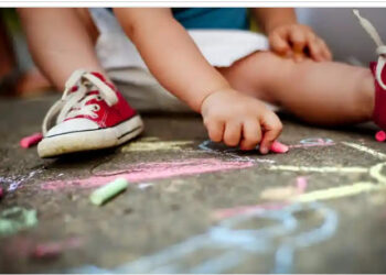 Autisme : Une thérapie comportementale précoce retarde les symptômes