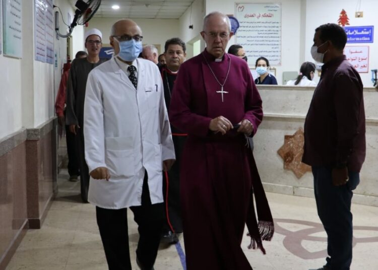 Welby visite des lieux historiques et un hôpital