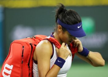 Indian Wells : Emma Raducanu redescend sur terre