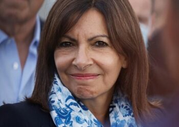 France : Anne Hidalgo en passe d’être investie par le PS