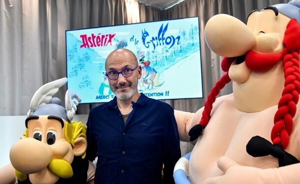 Astérix est de retour 2 - Le Progrès Egyptien Astérix est de retour 1 - Le Progrès Egyptien