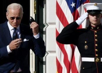 Biden “confiant” après des négociations avec les élus démocrates